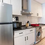 Lake Views Stunning Studio L 1 Min Walk To Metro