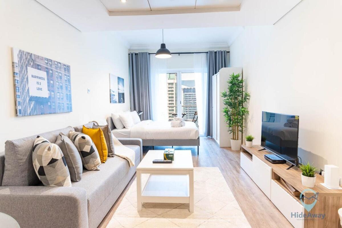 Views Stunning L 1 Min Walk To Metro * Dubai